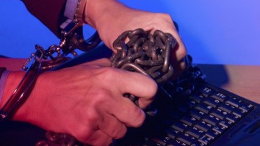 Computer-Censored-Chain-Bound-Hands-e1459976039560